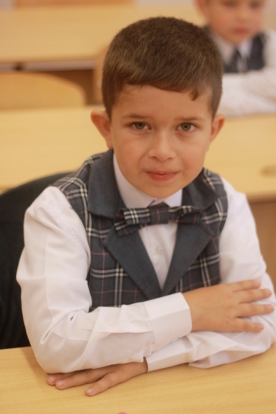 Подача документов в первые классы школ Ленинградской области стартует 1 апреля в 9:00.