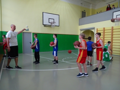 Мастер - класс по баскетболу для учеников Рассветовской школы